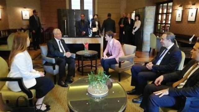 رئيسة وزراء صربيا تودع رئيس مجلس النواب في ختام زيارته لبلجراد