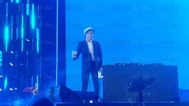 فن شريف مدكور يقدم حفل تامر حسني في افتتاح مهرجان العلمين