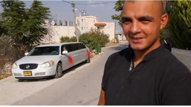 فلسطيني يهزم الاحتلال بسيارة ليموزين .. أحمد الشرحة يصنع المعجزة في الخليل سيارات