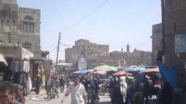 حملة حوثية على الأسواق في مدينة ذمار وإغلاق عدد منها