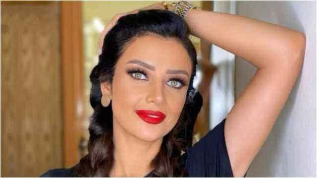 ممثلة مصرية شهيرة تعتذر من الرجال نيابة عن رضوى الشربيني منوعات