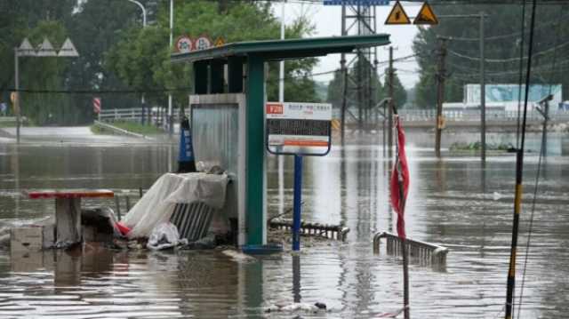 ما لا يقل عن 11 قتيلا و27 مفقودا في فيضانات بكين