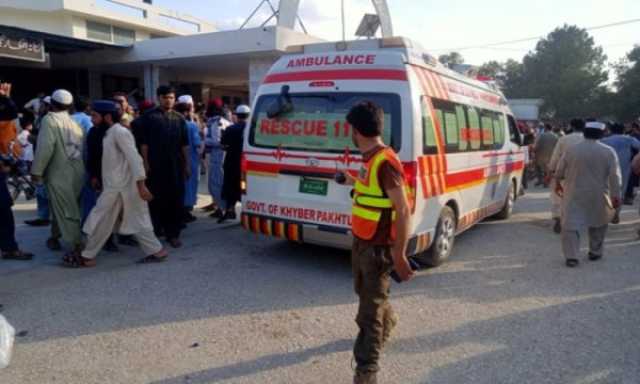 باكستان.. 40 قتيلا و130 جريحا بانفجار استهدف تجمعا لحزب جمعية علماء الإسلام