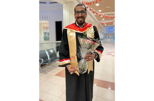 محمد الدوسري يحصل على درجة الماجستير بتخصص الاعلام و وسائل الاتصال الجماهيري من الجامعة الأهلية