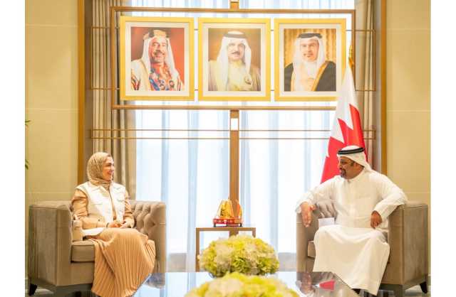 وزير المالية والاقتصاد الوطني: دور رائد للمجلس الأعلى للمرأة في إبراز مكانة المرأة البحرينية ودعم تقدمها