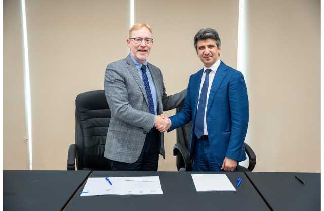 المستشفيات الحكومية توقع اتفاقية تعاون مع جامعة اوتاوا الكندية في مجال التعليم الطبي والتدريب