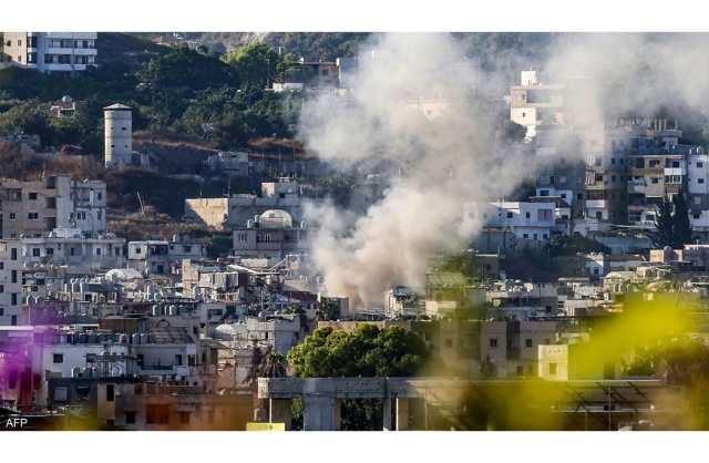 مقتل 4 مع تجدد الاشتباكات في مخيم للفلسطينيين بجنوب لبنان