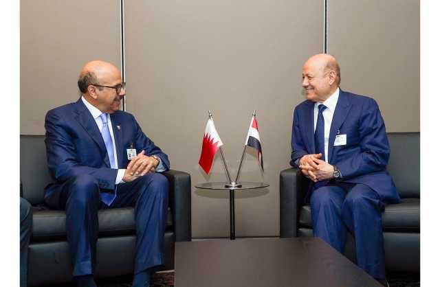 رئيس مجلس القيادة الرئاسي بالجمهورية اليمنية يستقبل وزير الخارجية