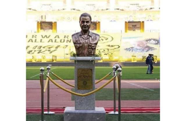 نادي الاتحاد السعودي يرفض خوض مباراة سباهان الإيراني بسبب تمثال «سليماني» ولافتات سياسية