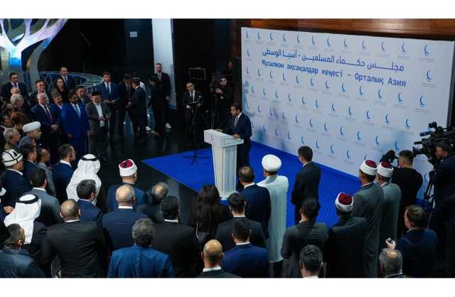 رئيس مجلس أمناء مركز الملك حمد العالمي للتعايش السلمي يشيد بالشراكة النوعية بين المركز ومجلس حكماء المسلمين