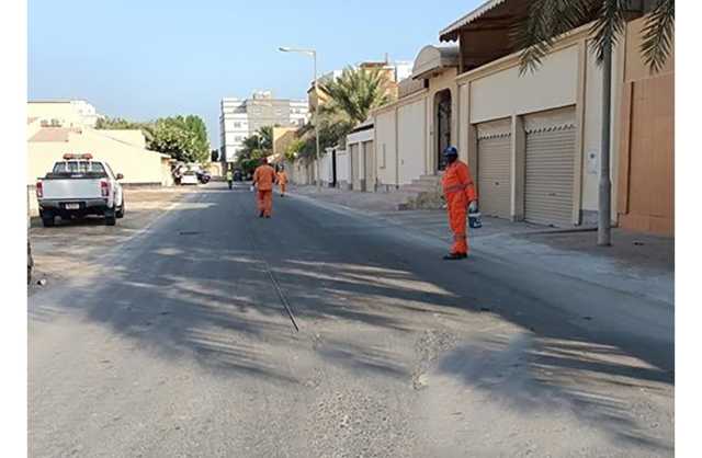 الأشغال: الانتهاء من تنفيذ شبكة الصرف الصحي بمجمع 424 في جدحفص