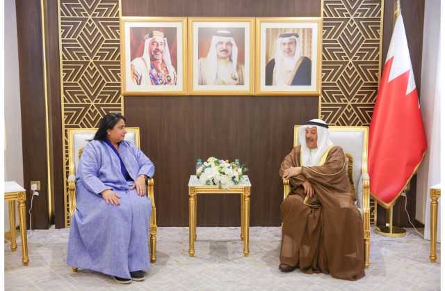 رئيس مجلس الشورى يؤكد أهمية التنمية الإدارية والبشرية كأحد ركائز التنمية المستدامة بمملكة البحرين