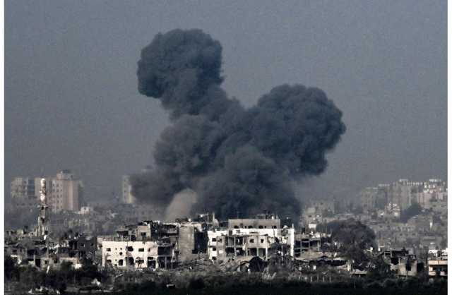 قصف مكثف على غزة.. والعملية البرية الإسرائيلية مستمرة