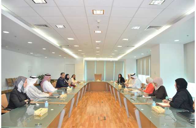 وزير التنمية الاجتماعية يلتقي بالمشرف العام وأعضاء المكتب التنفيذي للخطة الوطنية «بحريننا»