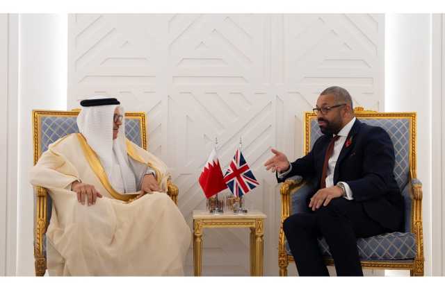 وزير الخارجية يجتمع مع وزير الخارجية والتنمية بالمملكة المتحدة في مدينة الرياض