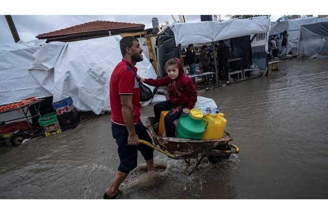 خطر المجاعة يحاصر سكان غزة.. بعضهم يعيشون على وجبة واحدة يومياً