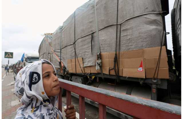 الصحة العالمية: الهدنة سمحت بدخول كميات محدودة من المساعدات إلى غزة