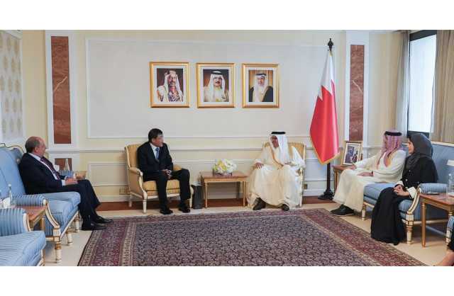 وزير الخارجية يستقبل سفير اليابان لدى البحرين بمناسبة انتهاء فترة عمله