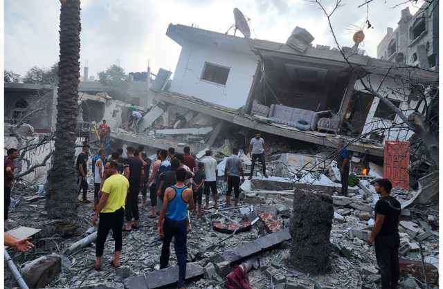 ارتفاع حصيلة القصف الإسرائيلي على غزة إلى أكثر من 14 ألف قتيل