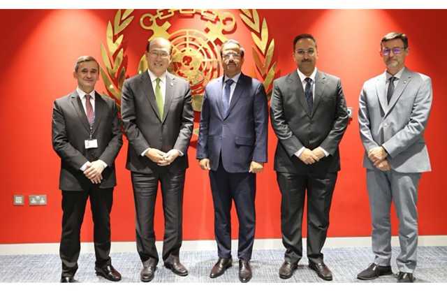 وزير المواصلات والاتصالات يجتمع مع الأمين العام للمنظمة البحرية الدولية «IMO»