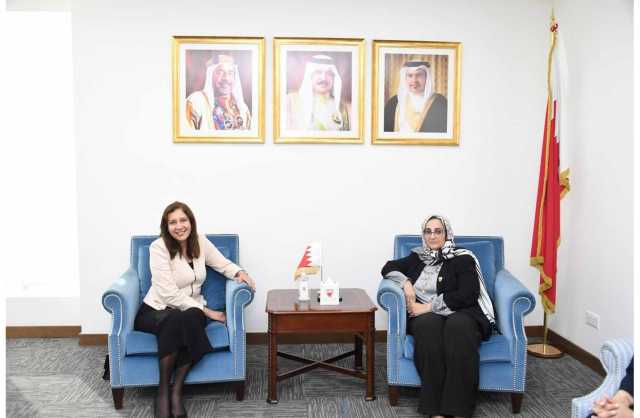 وزيرة الصحة تستقبل سفيرة جمهورية مصر العربية لدى مملكة البحرين 