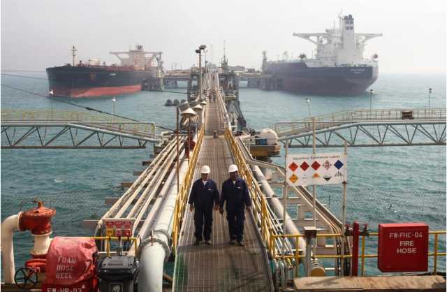تعثر تجارة النفط الإيراني مع الصين بعد طلب طهران زيادة الأسعار
