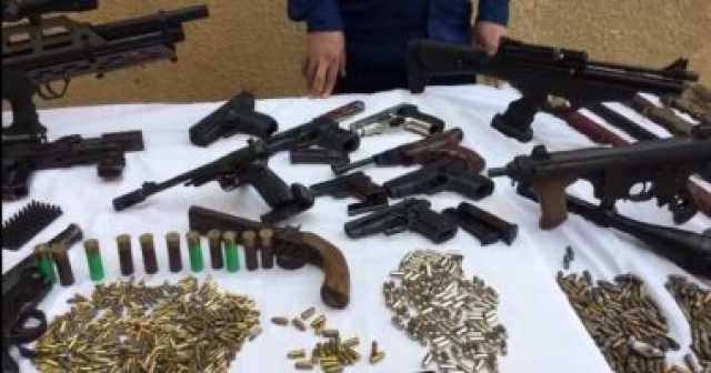الأمن العام يضبط 28 قطعة سلاح ناري في حملات أمنية بسوهاج