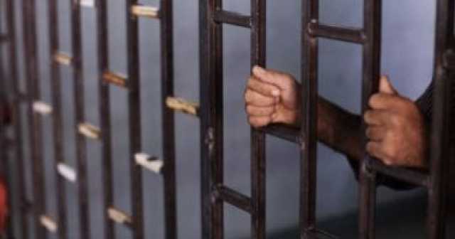 السجن 36 سنة لمتهم بالإتجار فى المخدرات وإحراز سلاح نارى بسوهاج