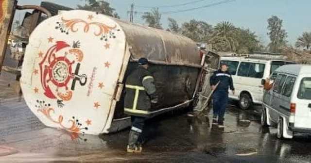 انقلاب سيارة محملة بمواد بترولية فى الشرقية دون إصابات