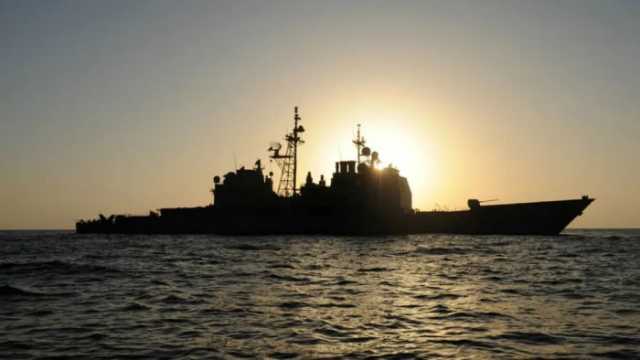 مسلحون يحتجزون ناقلة نفط في سواحل عمان