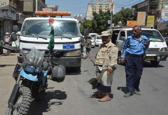 مليشيا الحوثي تدشن مرحلة جبايات جديدة على السائقين ومالكي المركبات