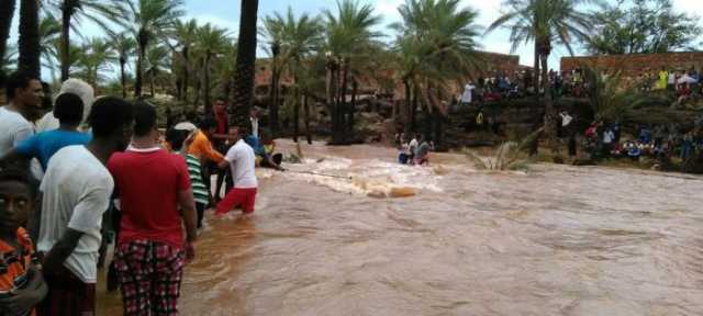 الفيضانات أثرت على 580 ألف شخص في معظم أنحاء اليمن وتسببت بوفاة 47 شخصاً وإصابة 2,381 آخرين