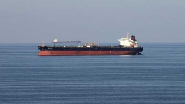 شركة أمن بحري: تعرض سفينة متجهة إلى السعودية لمقذوف على بُعد 84 ميلاً غربي ميناء الحديدة
