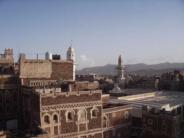 لرفض المصلين خطيبها.. مليشيا الحوثي تغلق مسجداً شمالي صنعاء
