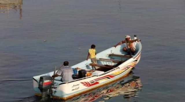 مصير غامض لعدد من الصيادين اليمنيين بعد هجوم حوثي بالبحر الأحمر