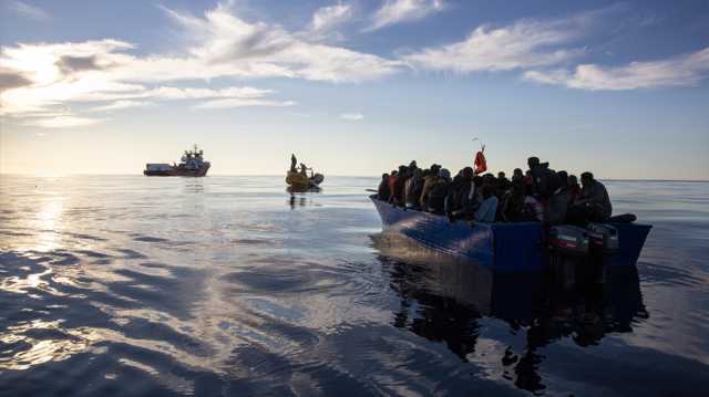 إنقاذ 135 مهاجراً قبالة ليبيا وغرق 60 آخرين