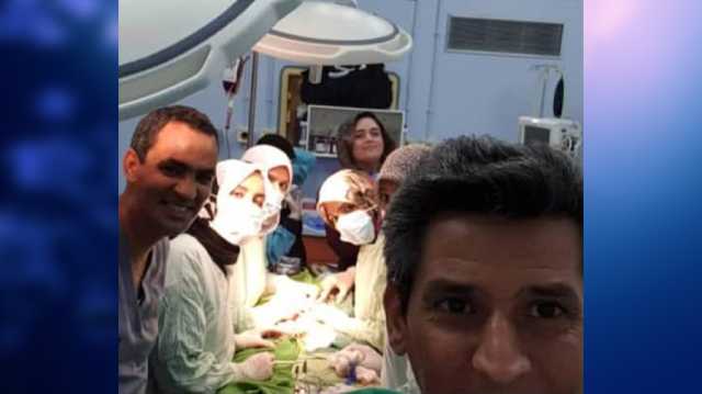 مستشفى بنغازي يجري عملية جراحية نادرة باستخراج جنين من داخل جنين آخر