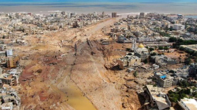 المجلس الأطلسي: مأساة انهيار السد يرجع إلى الإهمال والنواب وحفتر وحكومة الدبيبة يتحملون مسؤولية كارثة درنة