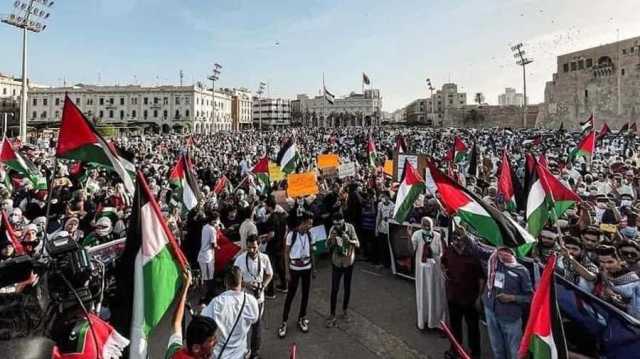 مظاهرات في طرابلس وخطبة موحدة في مساجدها دعماً لفلسطين