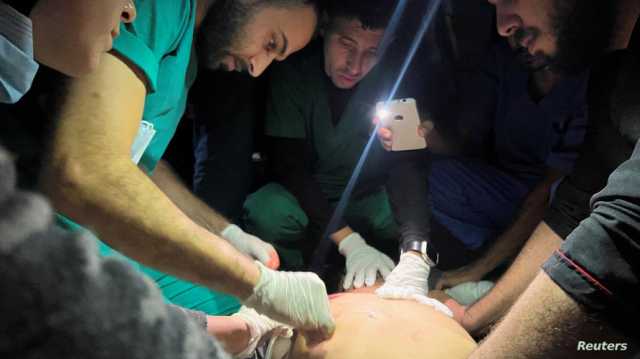 مصدر: إخلاء الشفاء بالكامل ودبابات إسرائيلية تحاصر المستشفى الإندونيسي بغزة