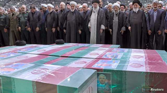 بعد مراسم تشييع استمرت يومين.. إيران تستعد لدفن جثمان رئيسي في مسقط رأسه