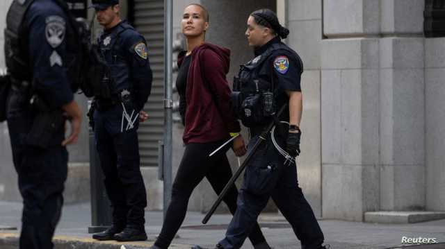 شرطة سان فرانسيسكو تحتجز عشرات المحتجين أمام القنصلية الإسرائيلية