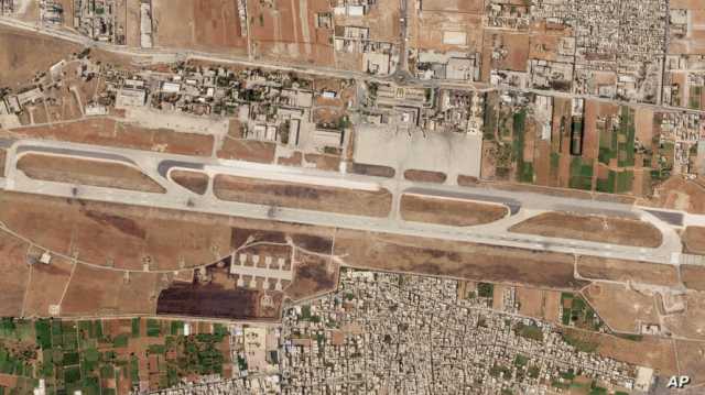 قصف إسرائيلي يخرج مطار حلب الدولي عن الخدمة