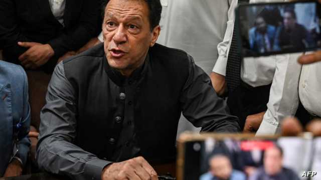 باكستان.. عمران خان بريء من تهمة الخيانة