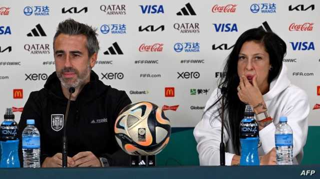 بعد فيديو قبلة التتويج.. لاعبة المنتخب الإسباني تعلق على سلوك رئيس الاتحاد