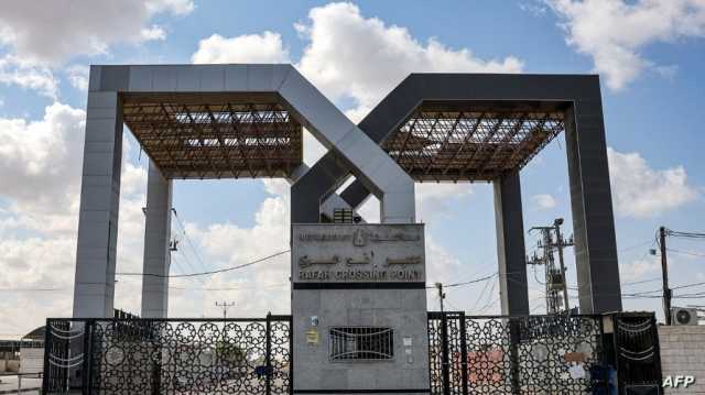 هآرتس: إسرائيل توافق على دخول حاويتي وقود يوميا إلى غزة