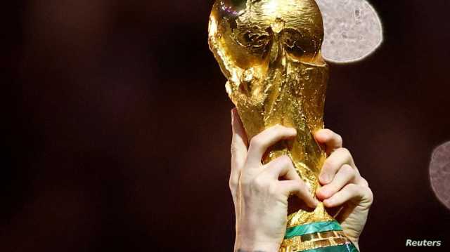 من العبث تمزيق أوصال البطولة.. بلاتر ينتقد مواقع إقامة كأس العالم 2030