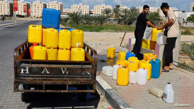 الحصار والآبار الملوثة.. أسباب عدة لأزمة المياه في غزة