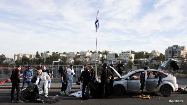 مقتل إسرائيليين وإصابة آخرين بعملية إطلاق نار عند مدخل القدس