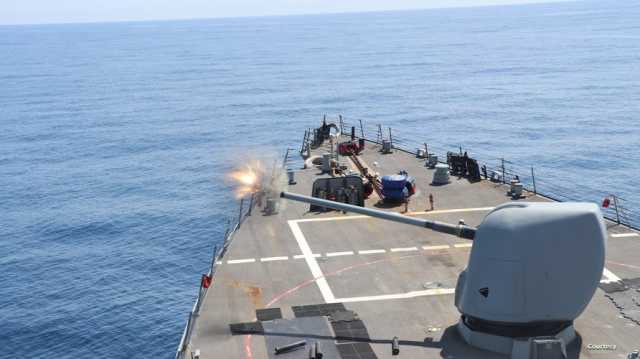 الجيش الأميركي يسقط طائرات مسيرة وصواريخ حوثية فوق البحر الأحمر 